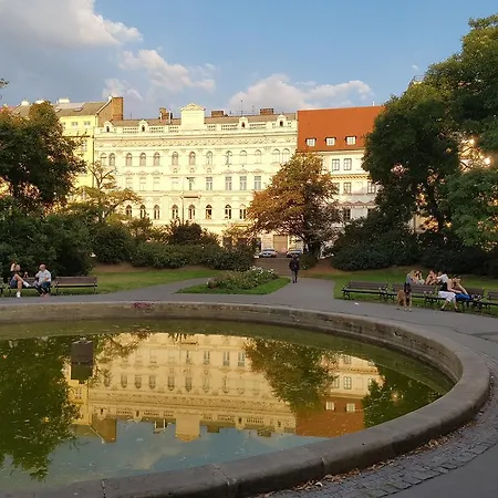 Charles Apartment Прага Екстер'єр фото